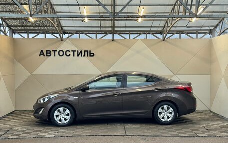 Hyundai Elantra V, 2015 год, 949 000 рублей, 4 фотография