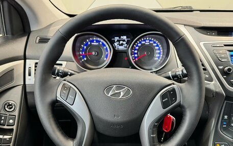 Hyundai Elantra V, 2015 год, 949 000 рублей, 12 фотография