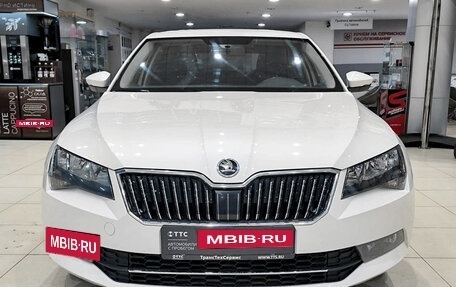 Skoda Superb III рестайлинг, 2018 год, 1 599 000 рублей, 6 фотография