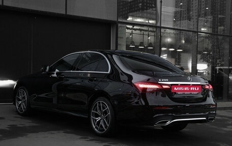 Mercedes-Benz E-Класс, 2020 год, 4 500 000 рублей, 7 фотография