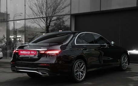 Mercedes-Benz E-Класс, 2020 год, 4 500 000 рублей, 5 фотография