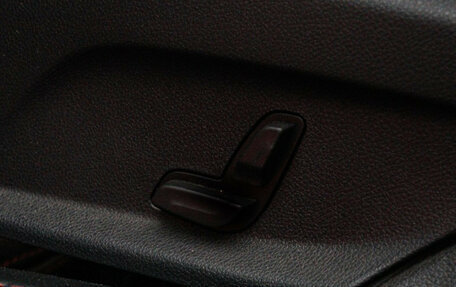 Mercedes-Benz E-Класс, 2020 год, 4 500 000 рублей, 15 фотография