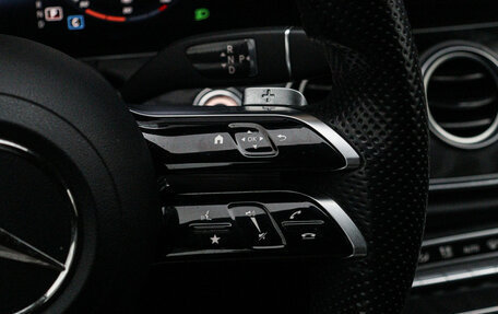 Mercedes-Benz E-Класс, 2020 год, 4 500 000 рублей, 21 фотография