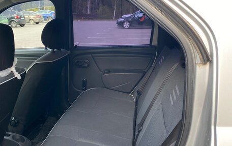 Renault Logan I, 2012 год, 380 000 рублей, 4 фотография