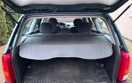 Ford Focus IV, 2004 год, 710 000 рублей, 13 фотография