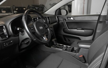 KIA Sportage IV рестайлинг, 2018 год, 2 174 600 рублей, 19 фотография