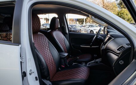 Mitsubishi L200 IV рестайлинг, 2019 год, 2 749 000 рублей, 8 фотография