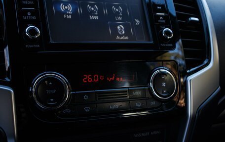 Mitsubishi L200 IV рестайлинг, 2019 год, 2 749 000 рублей, 15 фотография