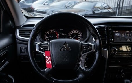 Mitsubishi L200 IV рестайлинг, 2019 год, 2 749 000 рублей, 12 фотография