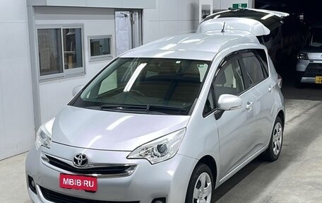 Toyota Ractis II, 2015 год, 924 000 рублей, 1 фотография