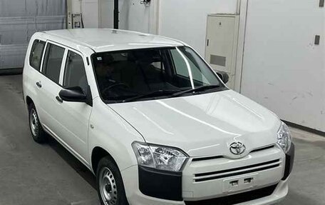 Toyota Probox I, 2022 год, 977 250 рублей, 1 фотография