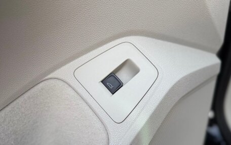 Volkswagen Tiguan II, 2017 год, 2 150 000 рублей, 21 фотография