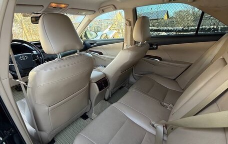 Toyota Camry, 2014 год, 1 900 000 рублей, 8 фотография