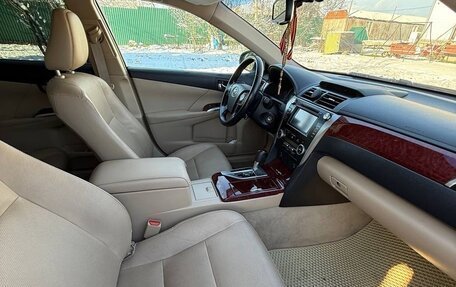 Toyota Camry, 2014 год, 1 900 000 рублей, 7 фотография