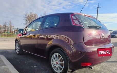 Fiat Punto III Punto Evo рестайлинг, 2013 год, 700 000 рублей, 3 фотография