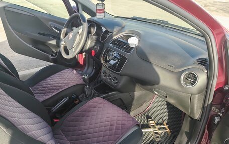 Fiat Punto III Punto Evo рестайлинг, 2013 год, 700 000 рублей, 9 фотография