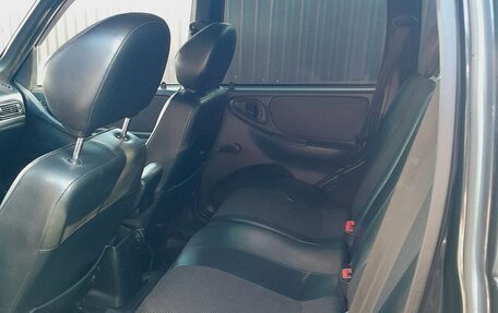 Chevrolet Niva I рестайлинг, 2010 год, 520 000 рублей, 8 фотография