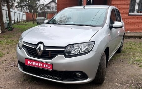 Renault Sandero II рестайлинг, 2015 год, 790 000 рублей, 1 фотография