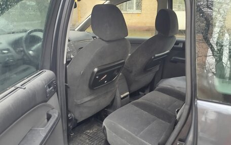 Ford C-MAX I рестайлинг, 2006 год, 600 000 рублей, 10 фотография