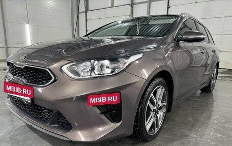 KIA cee'd III, 2019 год, 1 800 000 рублей, 2 фотография