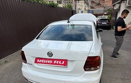 Volkswagen Polo VI (EU Market), 2020 год, 1 300 000 рублей, 2 фотография