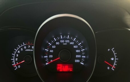 KIA Rio III рестайлинг, 2012 год, 830 000 рублей, 12 фотография