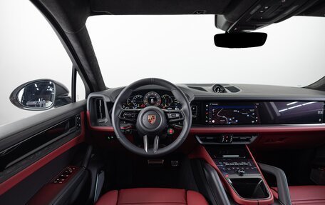 Porsche Cayenne III, 2025 год, 32 490 000 рублей, 13 фотография