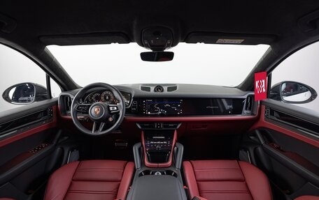 Porsche Cayenne III, 2025 год, 32 490 000 рублей, 31 фотография