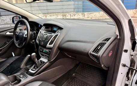 Ford Focus III, 2013 год, 940 000 рублей, 20 фотография