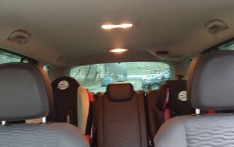 Opel Zafira C рестайлинг, 2013 год, 1 040 000 рублей, 10 фотография