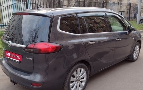 Opel Zafira C рестайлинг, 2013 год, 1 040 000 рублей, 3 фотография