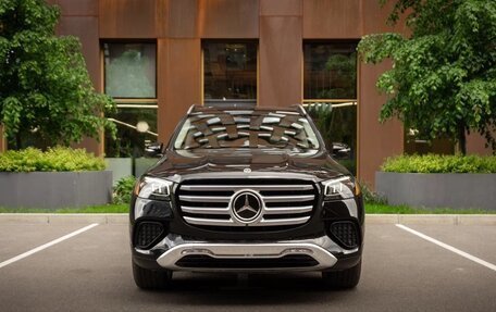 Mercedes-Benz GLS, 2023 год, 13 500 000 рублей, 2 фотография