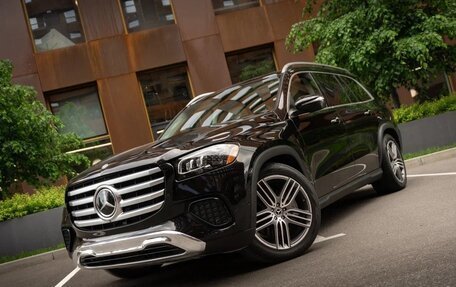 Mercedes-Benz GLS, 2023 год, 13 500 000 рублей, 3 фотография