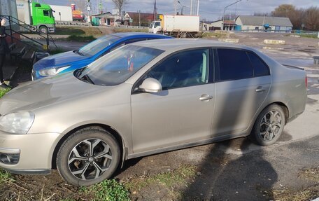 Volkswagen Jetta VI, 2009 год, 520 000 рублей, 3 фотография