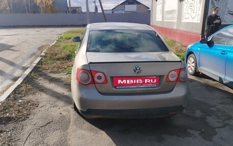 Volkswagen Jetta VI, 2009 год, 520 000 рублей, 5 фотография