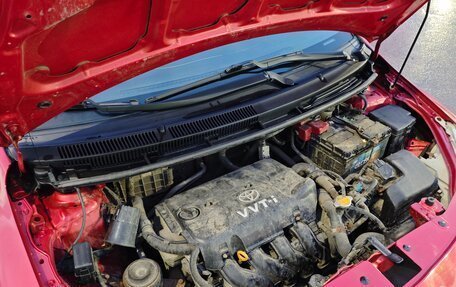 Toyota Yaris III рестайлинг, 2008 год, 700 000 рублей, 13 фотография