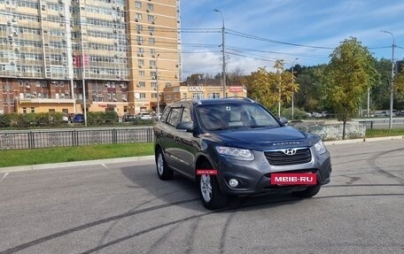 Hyundai Santa Fe III рестайлинг, 2010 год, 1 350 000 рублей, 2 фотография