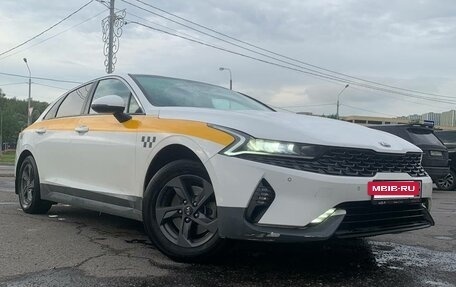 KIA K5, 2021 год, 1 900 000 рублей, 12 фотография