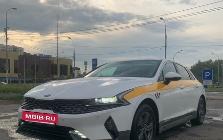 KIA K5, 2021 год, 1 900 000 рублей, 17 фотография