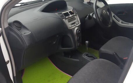 Toyota Vitz, 2009 год, 590 000 рублей, 5 фотография