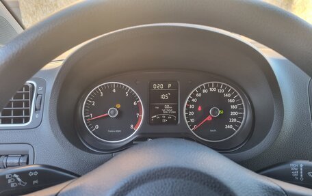 Volkswagen Polo VI (EU Market), 2011 год, 750 000 рублей, 12 фотография