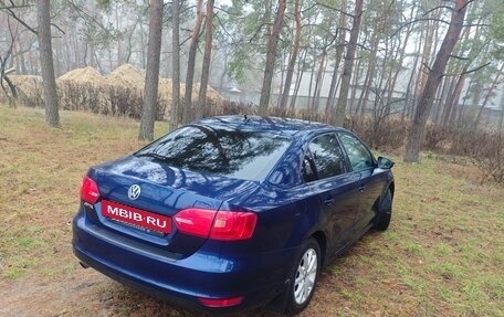 Volkswagen Jetta VI, 2012 год, 1 059 000 рублей, 4 фотография