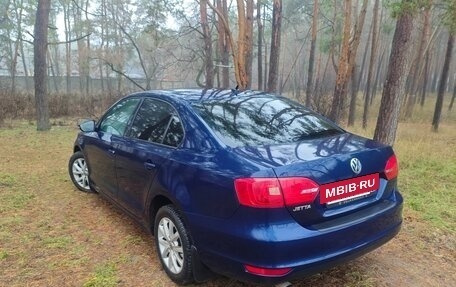 Volkswagen Jetta VI, 2012 год, 1 059 000 рублей, 5 фотография