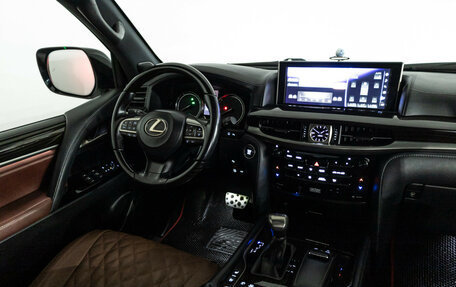 Lexus LX III, 2020 год, 11 900 000 рублей, 31 фотография