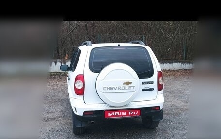 Chevrolet Niva I рестайлинг, 2010 год, 400 000 рублей, 2 фотография