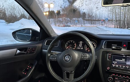 Volkswagen Jetta VI, 2011 год, 870 000 рублей, 27 фотография