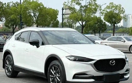 Mazda CX-4, 2021 год, 2 170 000 рублей, 3 фотография