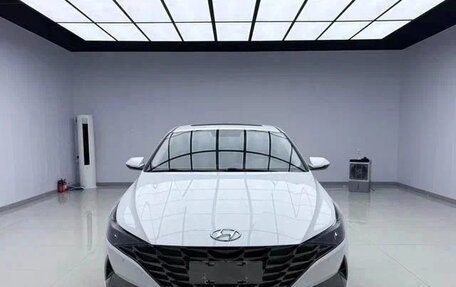 Hyundai Elantra, 2021 год, 1 180 000 рублей, 2 фотография
