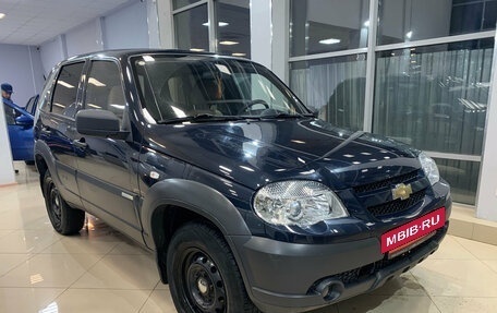 Chevrolet Niva I рестайлинг, 2012 год, 519 000 рублей, 2 фотография