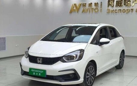 Honda Fit, 2022 год, 970 000 рублей, 3 фотография